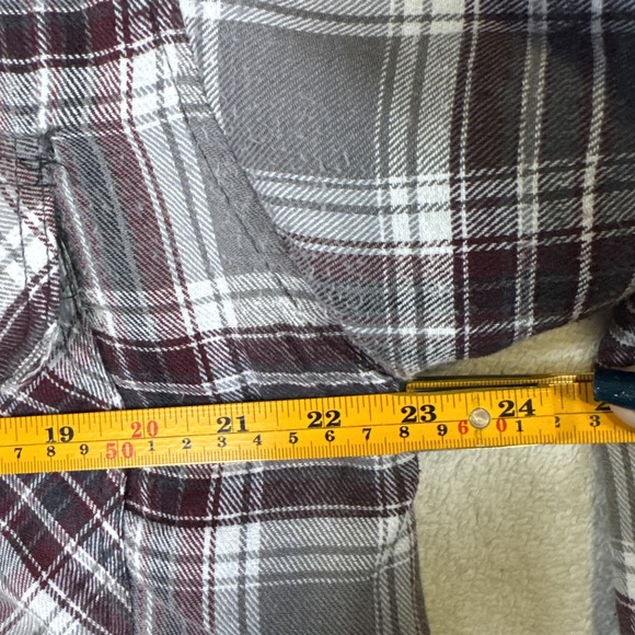 BTC Flannel Puffer Button-Up Jacket Burgundy Gray Plaid Size M - Picture 7 of 8